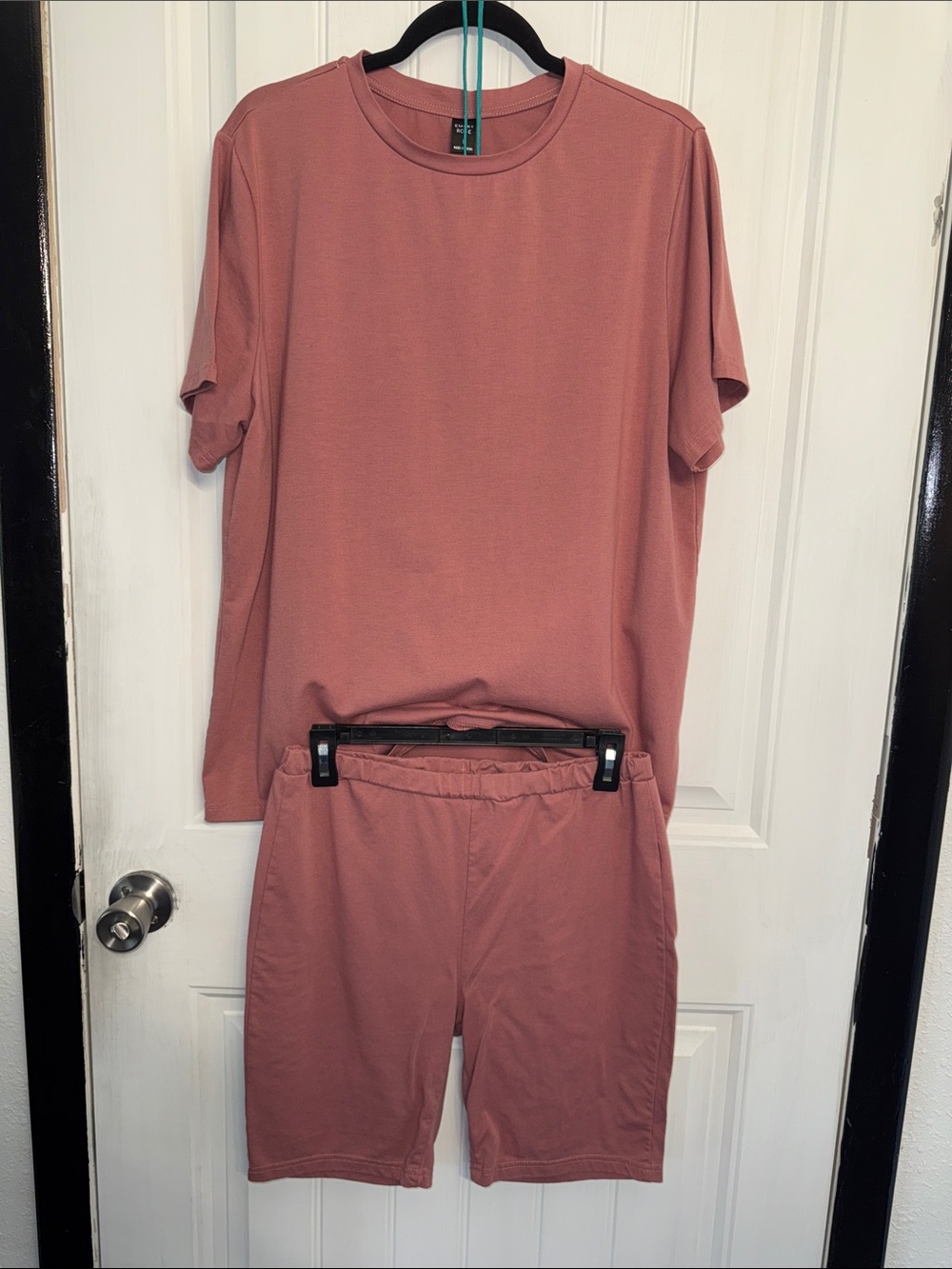Emery Rose Matching Tee & Shorts Set in Mauve